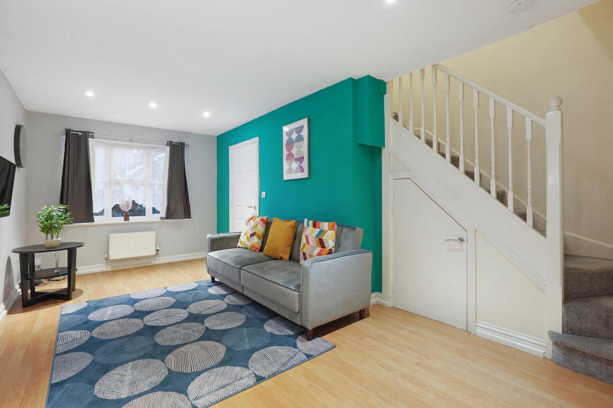Comfortable Stylish Townhouse In Ashford Sleeps 5 Netflix 2 Parking Spaces Perfect For Contractors And Families 外观 照片